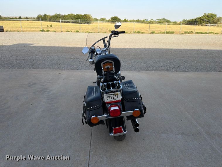 image for item EW8896 2010 Harley-Davidson Heritage Softail Classic motorcycle