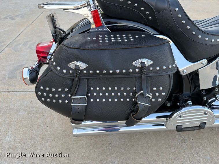 image for item EW8896 2010 Harley-Davidson Heritage Softail Classic motorcycle