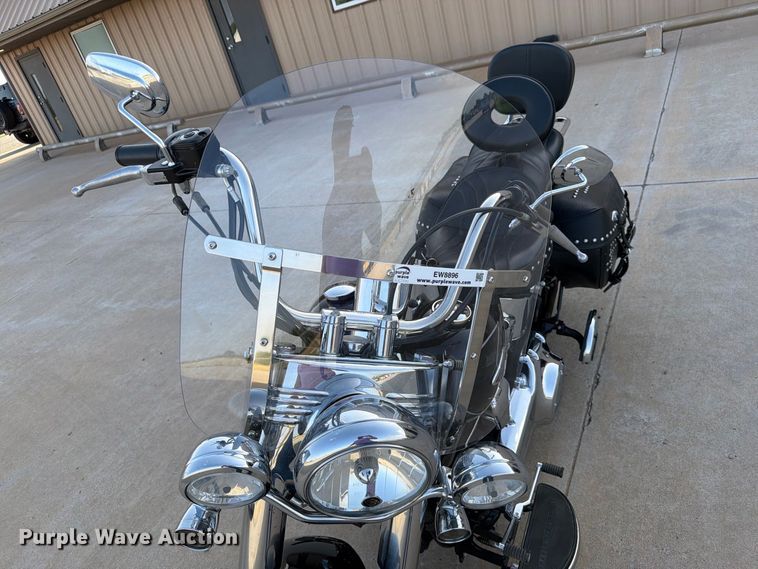 image for item EW8896 2010 Harley-Davidson Heritage Softail Classic motorcycle