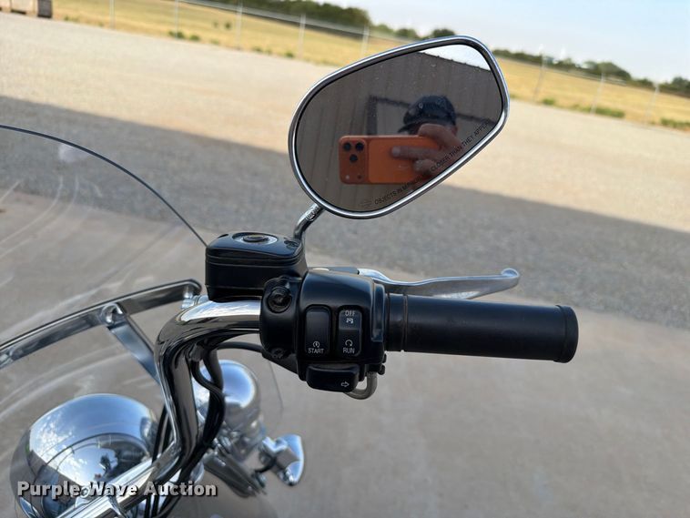 image for item EW8896 2010 Harley-Davidson Heritage Softail Classic motorcycle