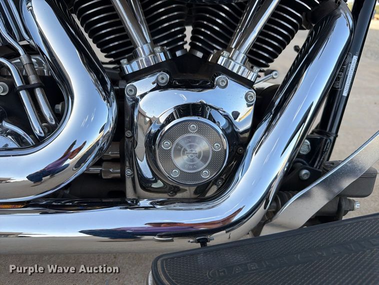 image for item EW8896 2010 Harley-Davidson Heritage Softail Classic motorcycle