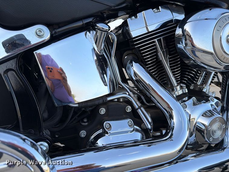 image for item EW8896 2010 Harley-Davidson Heritage Softail Classic motorcycle