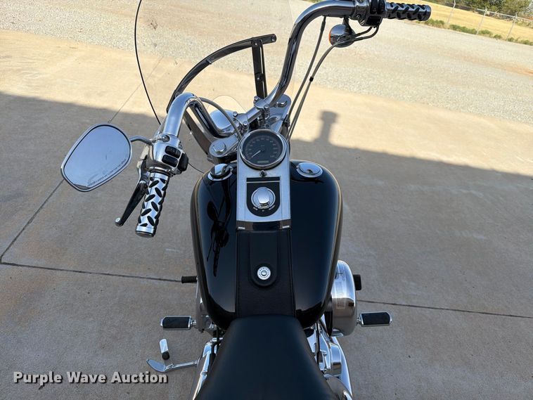 image for item EW8899 2007 Harley-davidson Softail Custom motorcycle