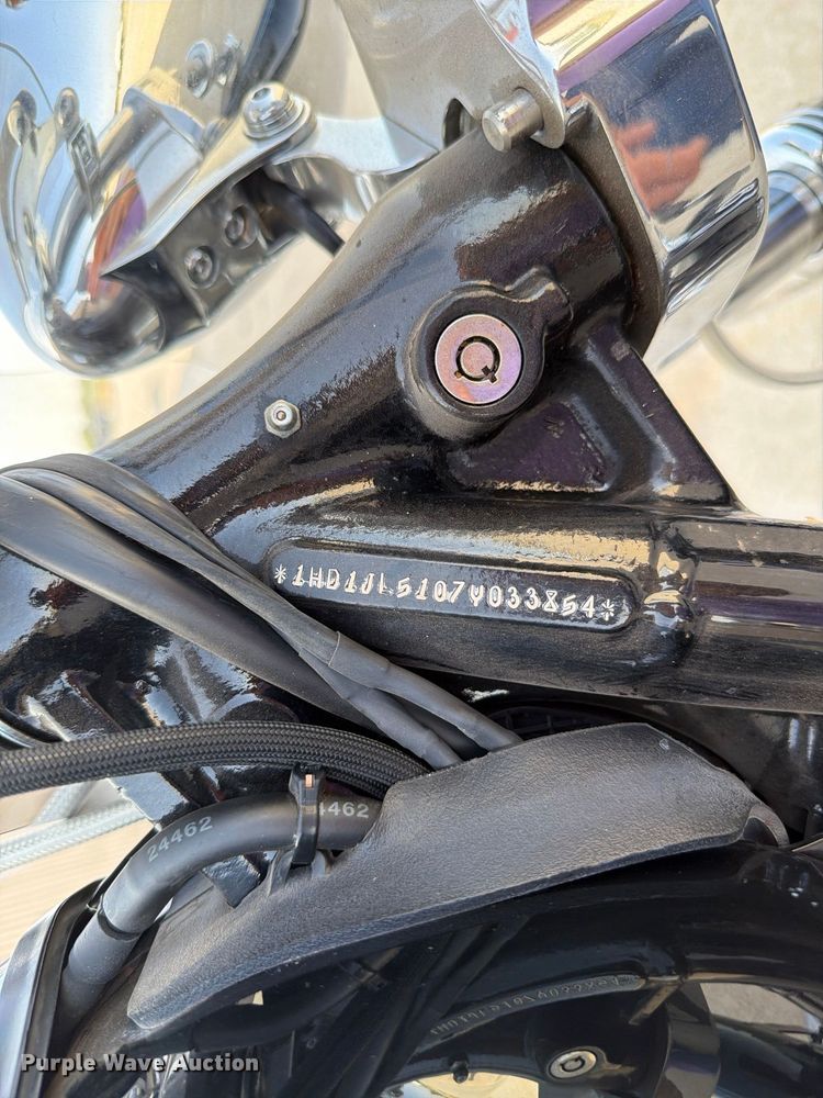 image for item EW8899 2007 Harley-davidson Softail Custom motorcycle