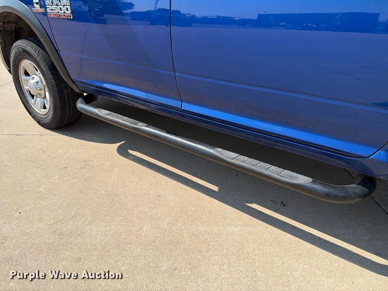 image for item EW8962 2018 RAM 2500 Crew Cab pickup truck