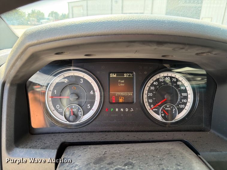 image for item EW8962 2018 RAM 2500 Crew Cab pickup truck