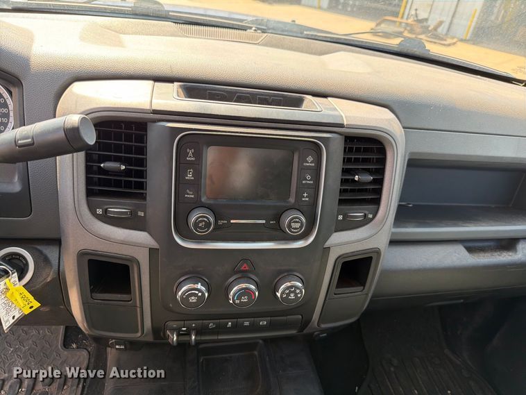 image for item EW8962 2018 RAM 2500 Crew Cab pickup truck
