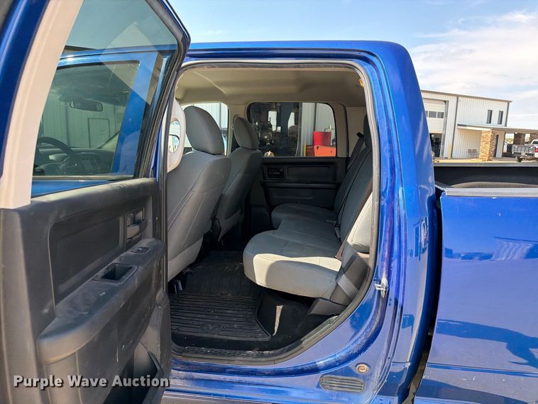 image for item EW8962 2018 RAM 2500 Crew Cab pickup truck