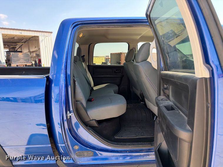 image for item EW8962 2018 RAM 2500 Crew Cab pickup truck