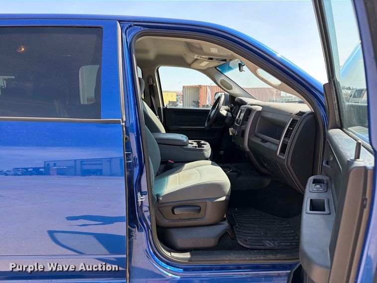 image for item EW8962 2018 RAM 2500 Crew Cab pickup truck