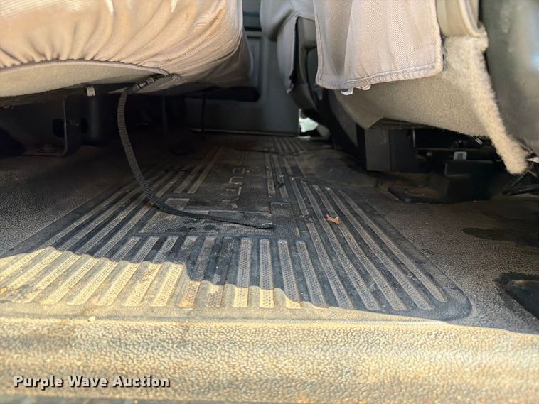 image for item EW8963 2019 Ford F550 truck cab and chassis