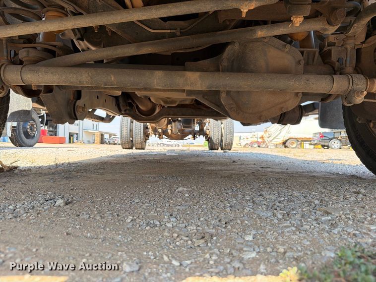 image for item EW8963 2019 Ford F550 truck cab and chassis