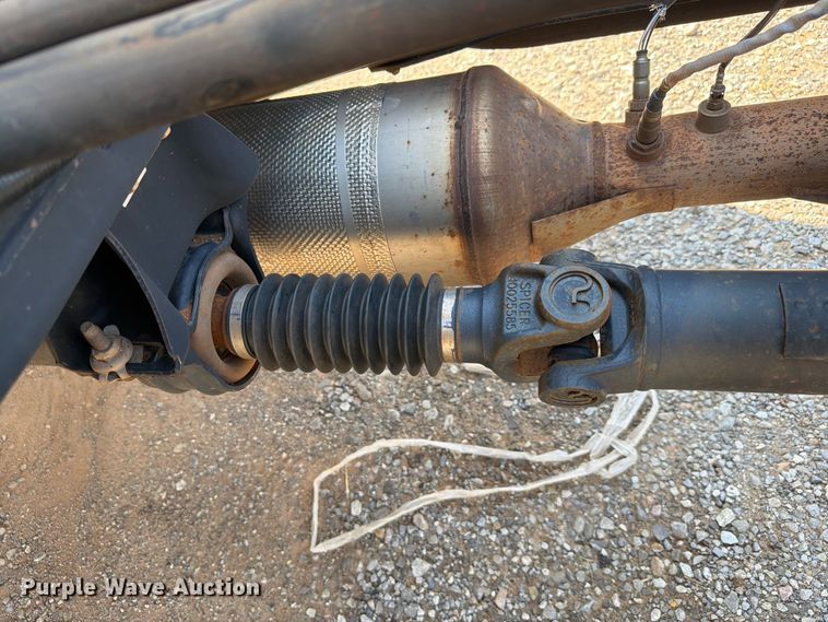 image for item EW8963 2019 Ford F550 truck cab and chassis