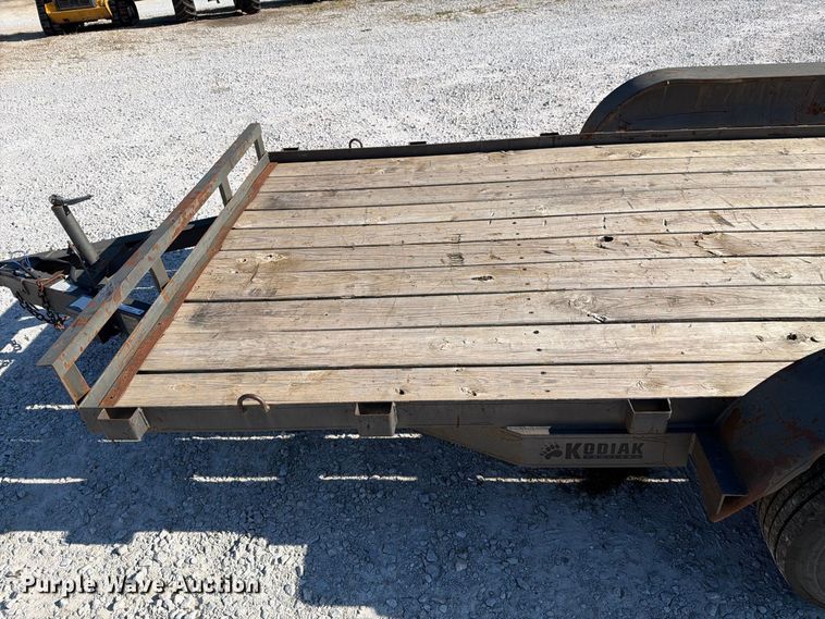 image for item EX0067 2021 Kodiak utility trailer