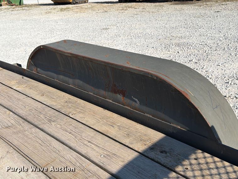 image for item EX0067 2021 Kodiak utility trailer