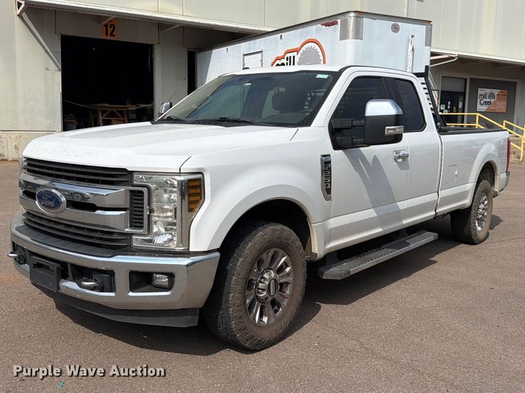 2019 Ford F250 Super Duty Ext. Cab pickup truck