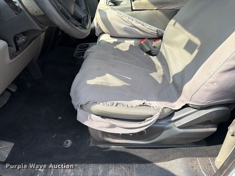 image for item EX0561 2019 Ford F250 Super Duty Ext. Cab pickup truck