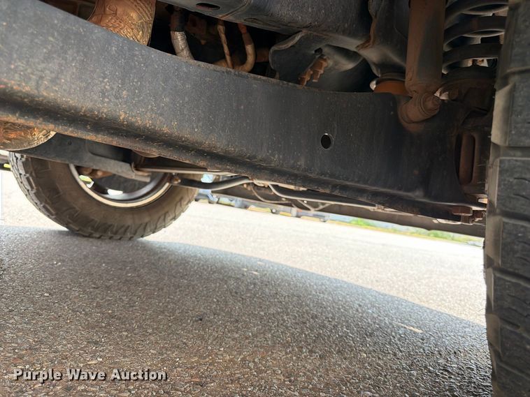 image for item EX0561 2019 Ford F250 Super Duty Ext. Cab pickup truck