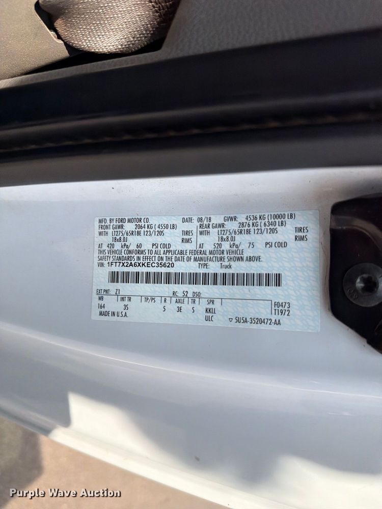 image for item EX0561 2019 Ford F250 Super Duty Ext. Cab pickup truck