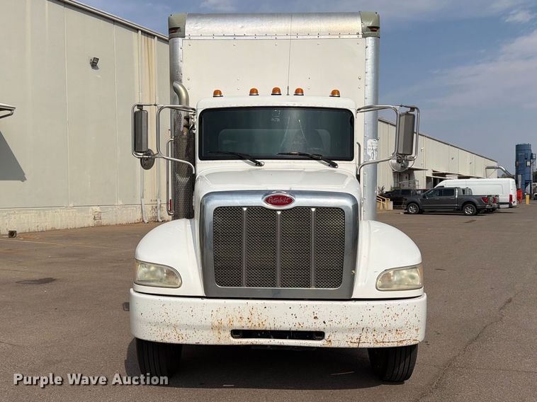 image for item EX0562 2016 Peterbilt 330 box truck