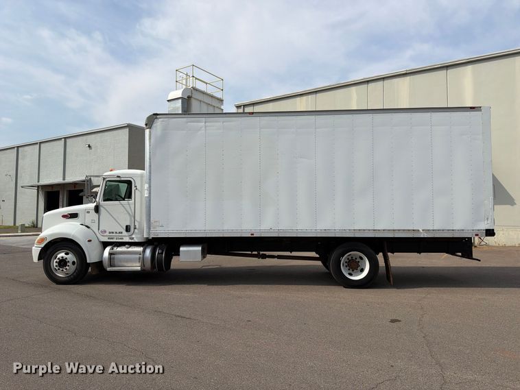 image for item EX0562 2016 Peterbilt 330 box truck