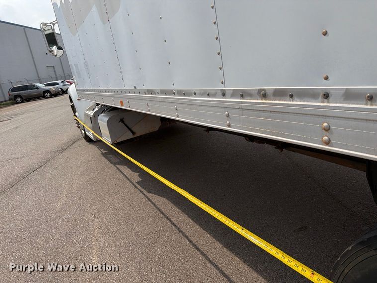 image for item EX0562 2016 Peterbilt 330 box truck