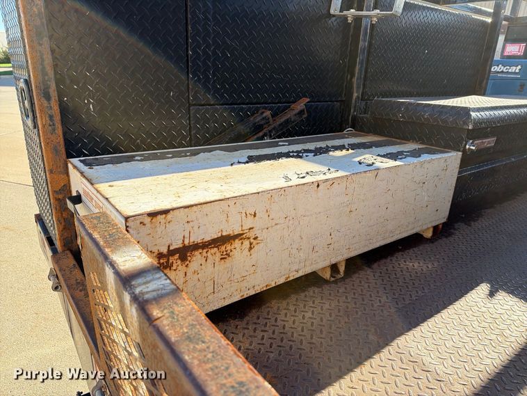image for item EX1024 2017 Ford F350 Super Duty flatbed pickup truck