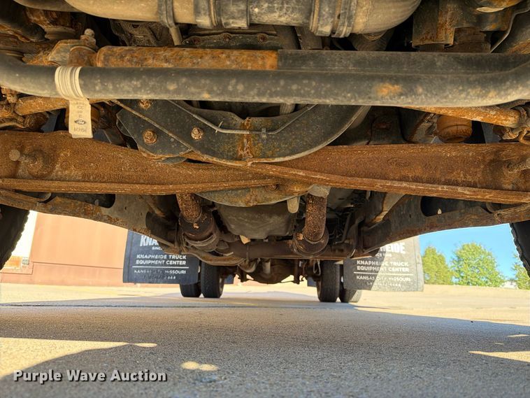 image for item EX1024 2017 Ford F350 Super Duty flatbed pickup truck