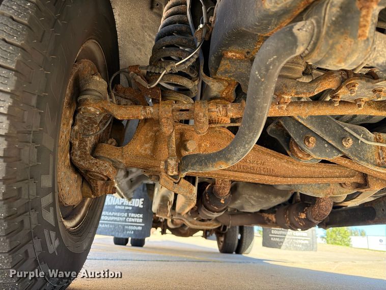 image for item EX1024 2017 Ford F350 Super Duty flatbed pickup truck
