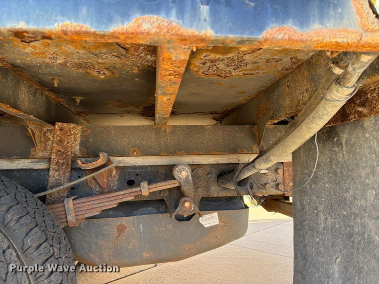 image for item EX1024 2017 Ford F350 Super Duty flatbed pickup truck