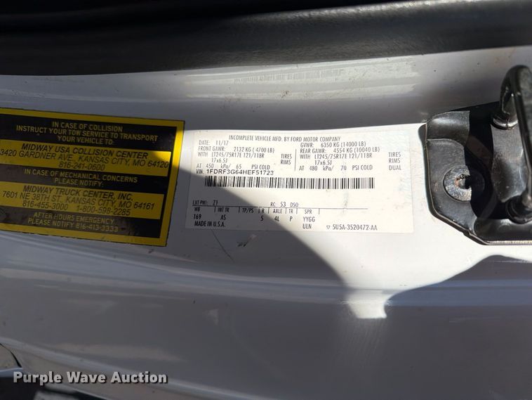 image for item EX1024 2017 Ford F350 Super Duty flatbed pickup truck