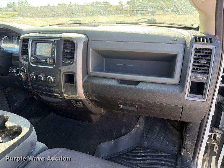 image for item EX1033 2019 RAM 1500 Crew Cab pickup truck