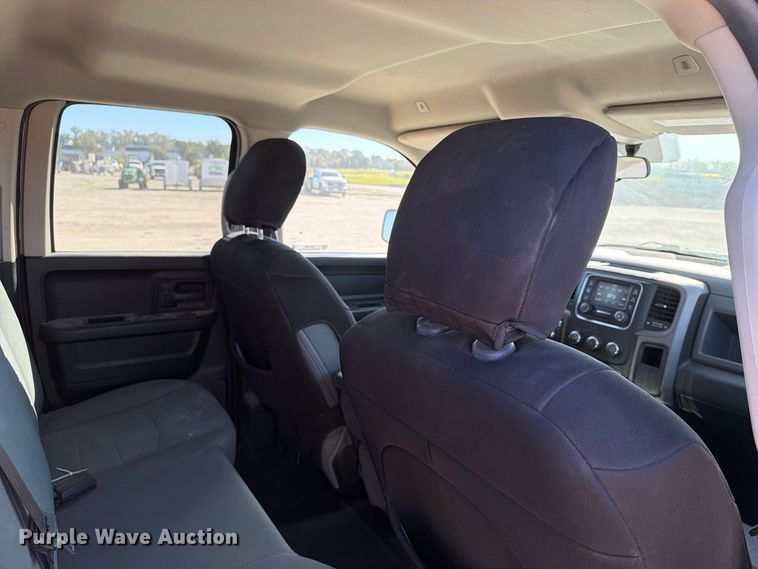 image for item EX1033 2019 RAM 1500 Crew Cab pickup truck