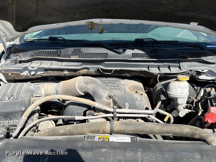 image for item EX1033 2019 RAM 1500 Crew Cab pickup truck