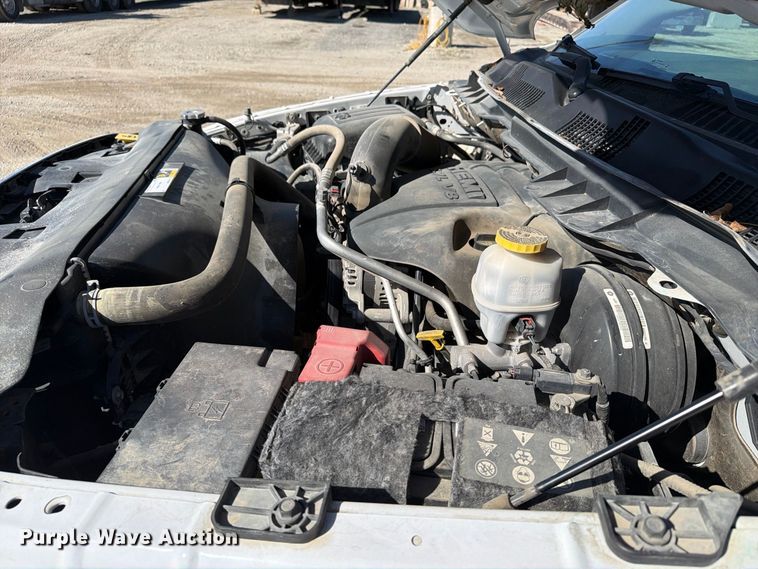 image for item EX1033 2019 RAM 1500 Crew Cab pickup truck