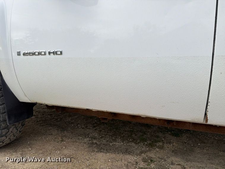 image for item EX1047 2008 Chevrolet Silverado 2500HD Ext. Cab dump flatbed pickup truck