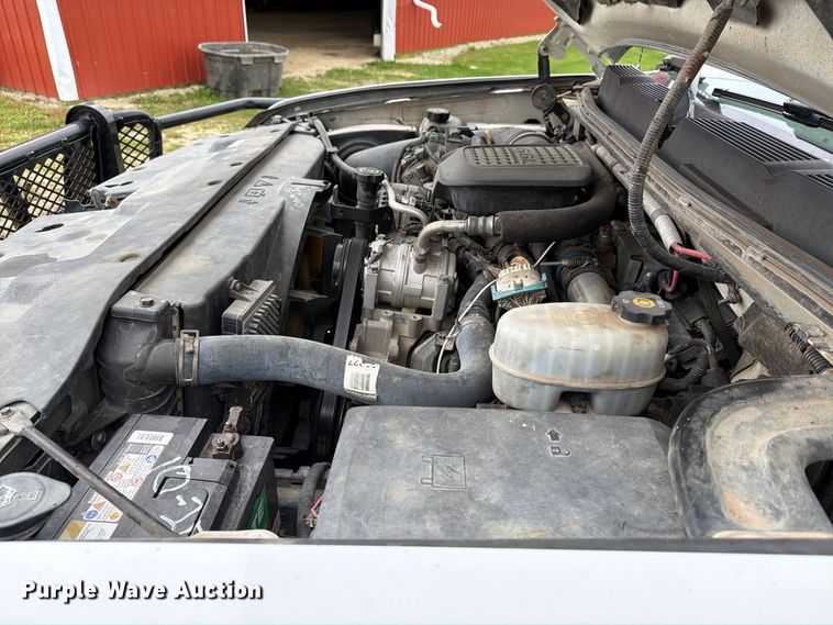image for item EX1047 2008 Chevrolet Silverado 2500HD Ext. Cab dump flatbed pickup truck