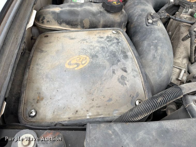 image for item EX1047 2008 Chevrolet Silverado 2500HD Ext. Cab dump flatbed pickup truck