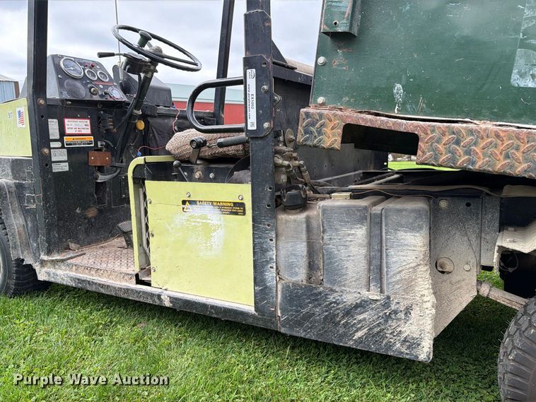 image for item EX1052 1987 Cushman Truckster utility vehicle