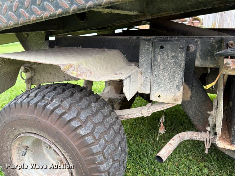 image for item EX1052 1987 Cushman Truckster utility vehicle