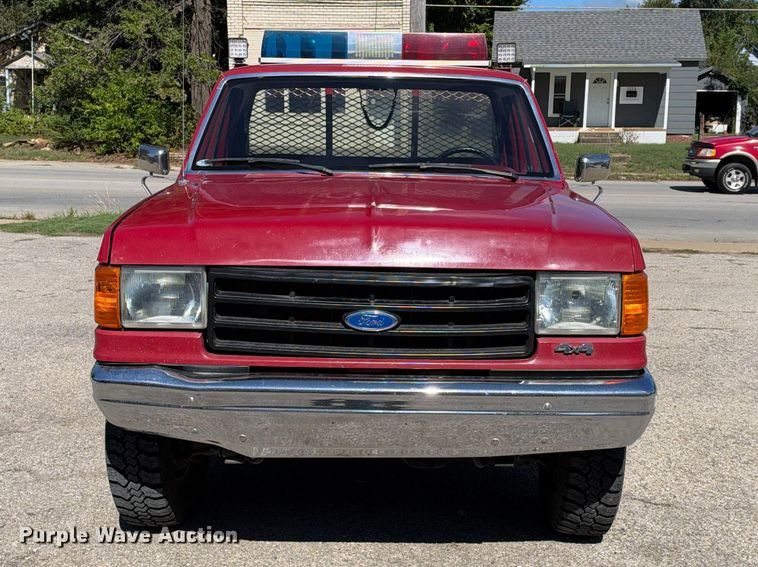 image for item EX2324 1988 Ford F250 flatbed pickup truck