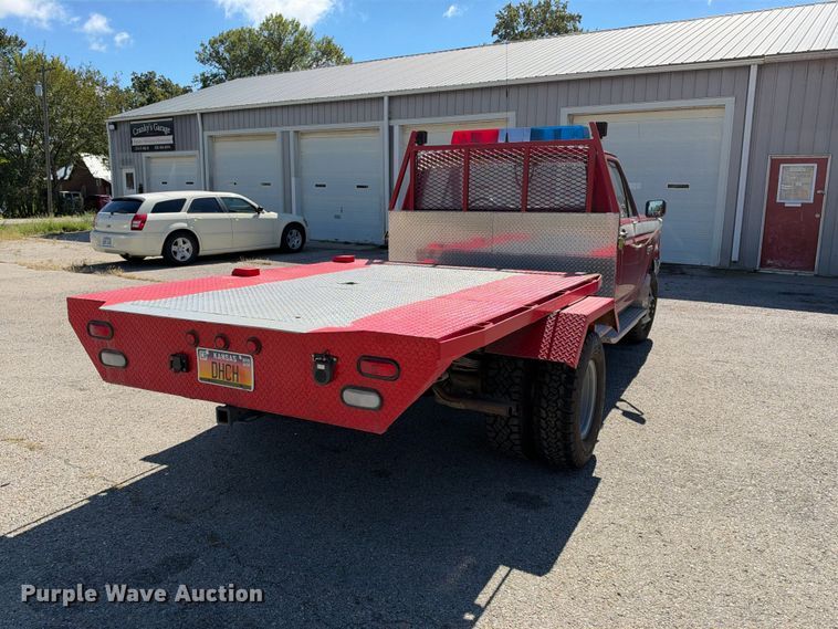 image for item EX2324 1988 Ford F250 flatbed pickup truck