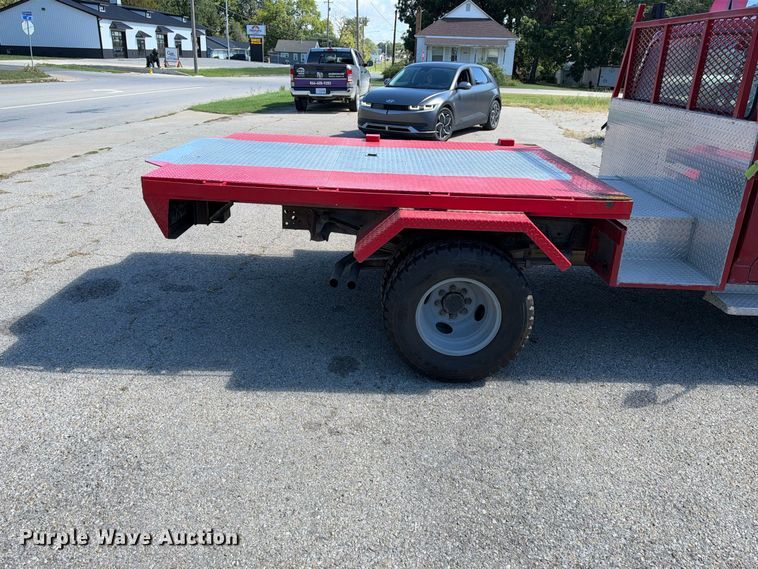 image for item EX2324 1988 Ford F250 flatbed pickup truck