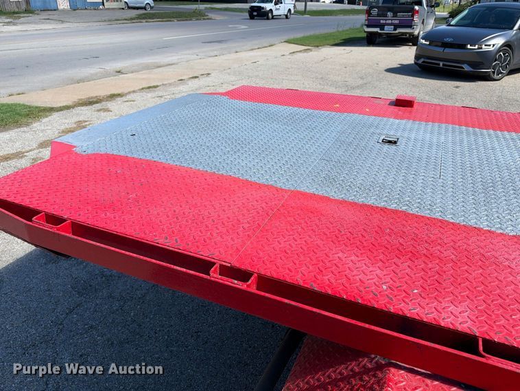 image for item EX2324 1988 Ford F250 flatbed pickup truck