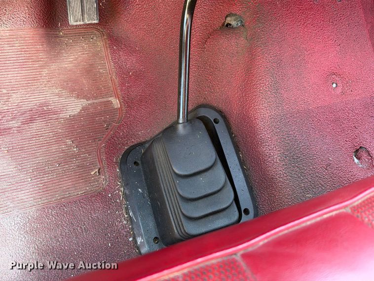 image for item EX2324 1988 Ford F250 flatbed pickup truck