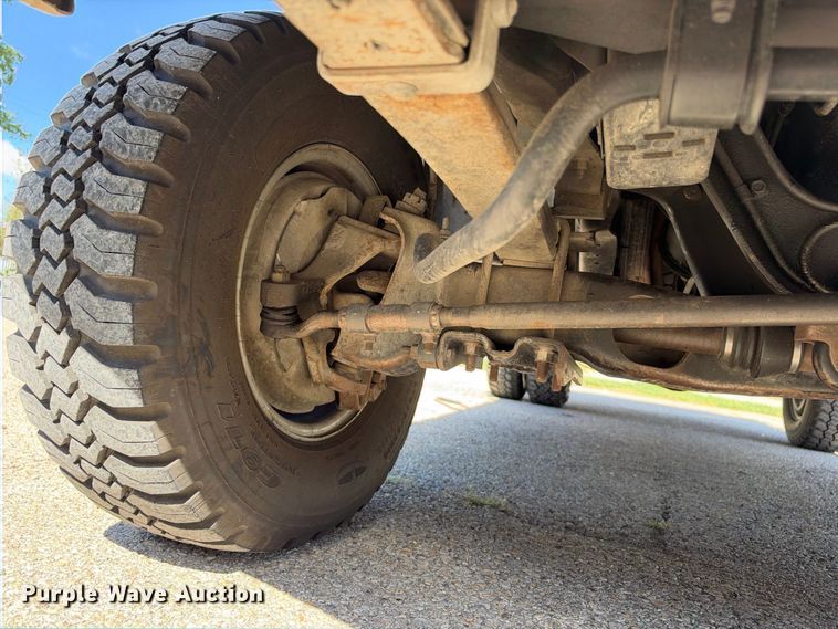 image for item EX2324 1988 Ford F250 flatbed pickup truck