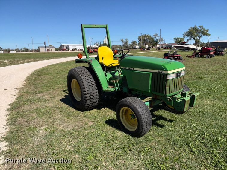 image for item EX2330 2004 John Deere 990 tractor