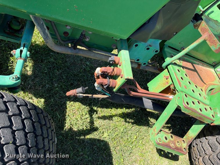 image for item EX2330 2004 John Deere 990 tractor