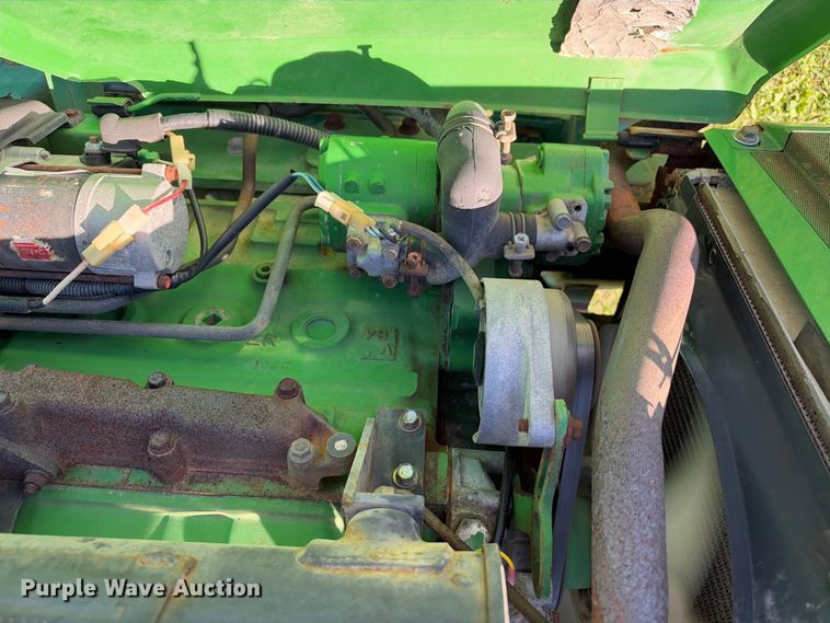 image for item EX2330 2004 John Deere 990 tractor