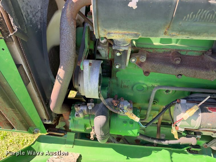 image for item EX2330 2004 John Deere 990 tractor